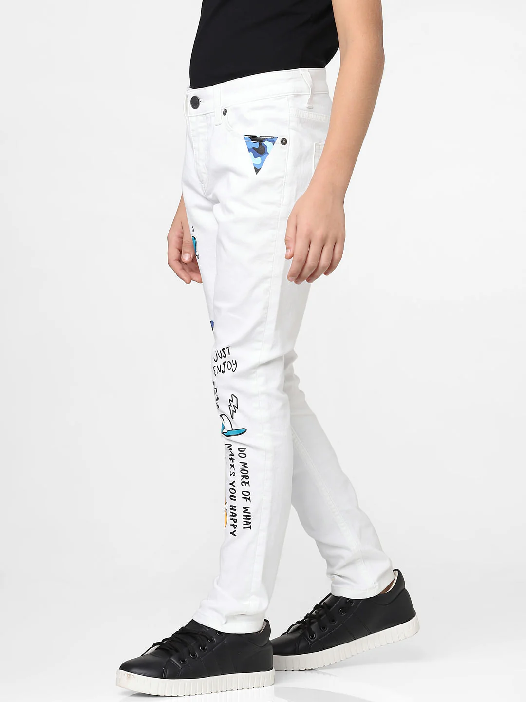 Boys White Mid Rise Printed Slim Fit Jeans - Image 3