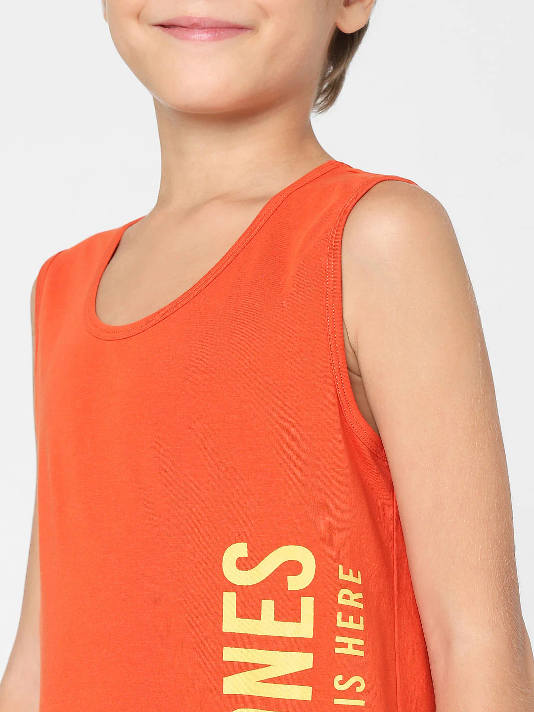 BOYS Red Logo Print T-shirt Vest - Image 5