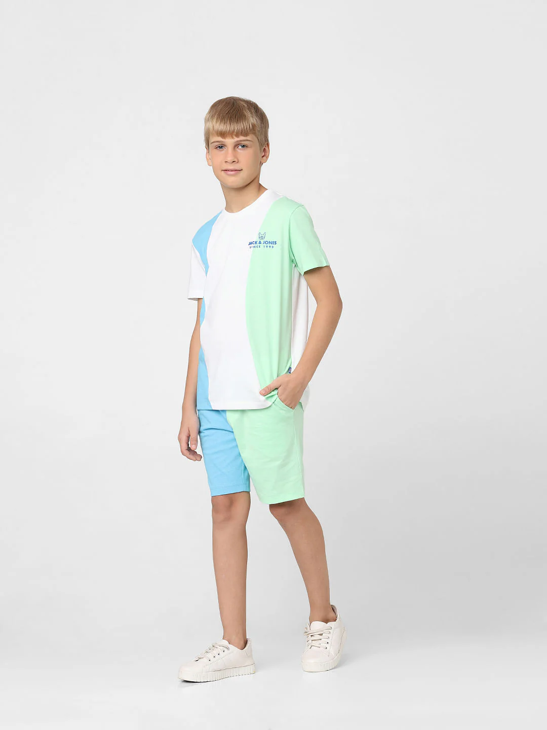 Boys White Colourblocked Crew Neck T-shirt - Image 6