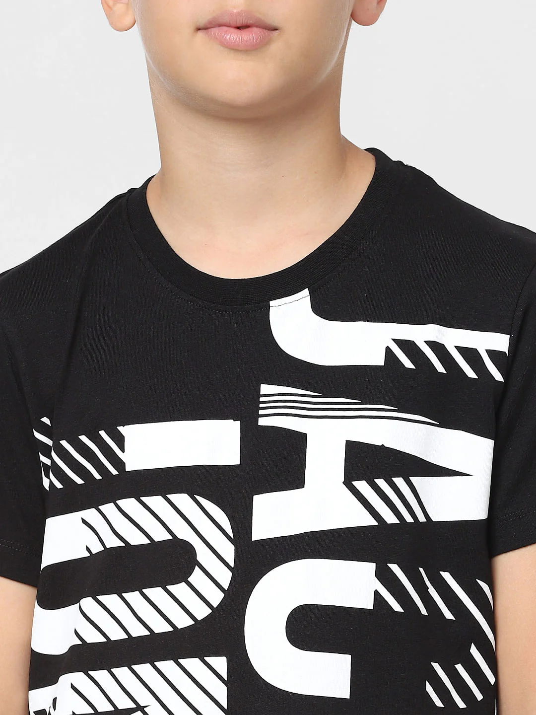 Boys Black Logo Print Crew Neck T-shirt - Image 5