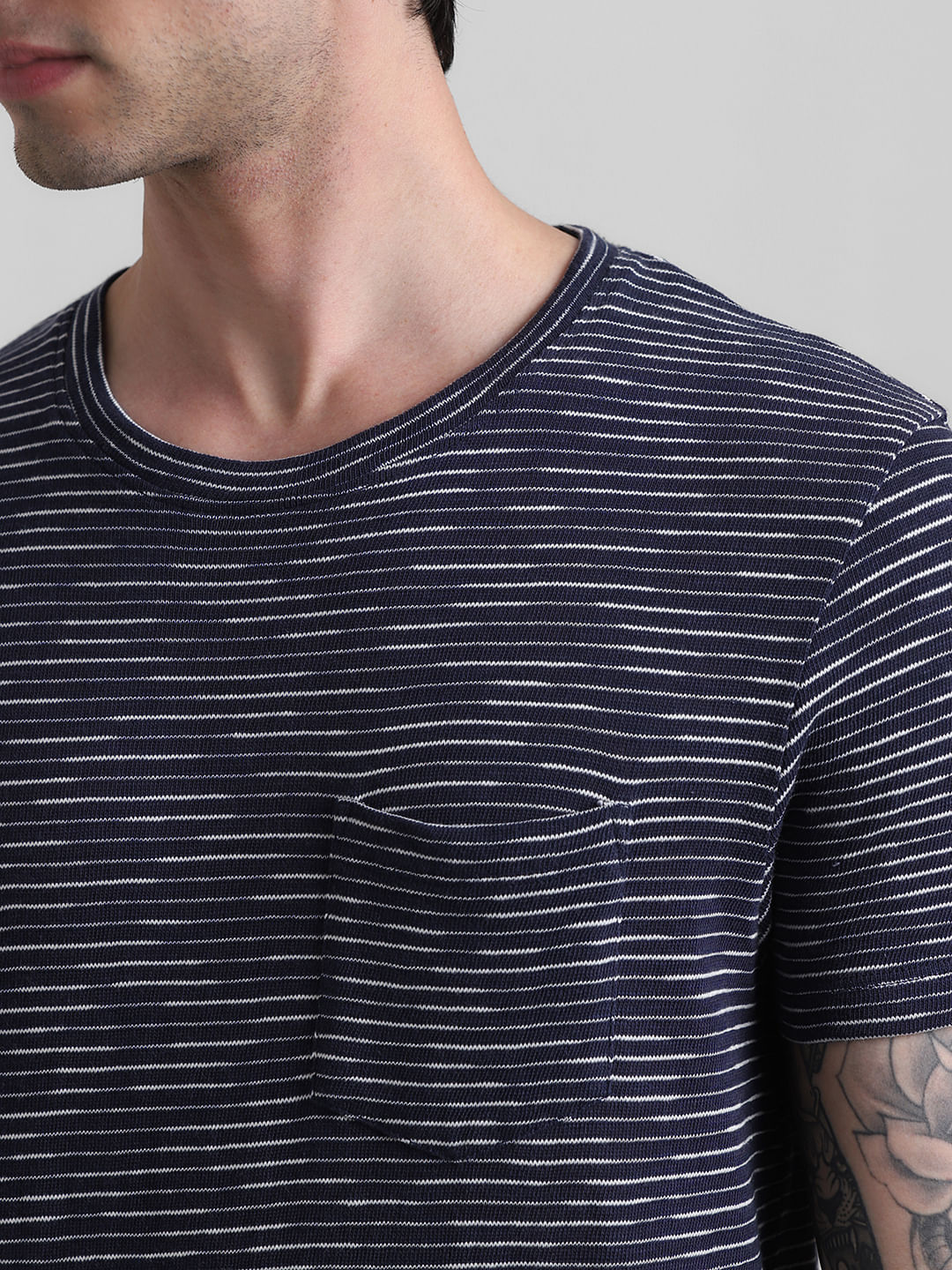 Navy Blue Striped Crew Neck T-shirt - Image 5