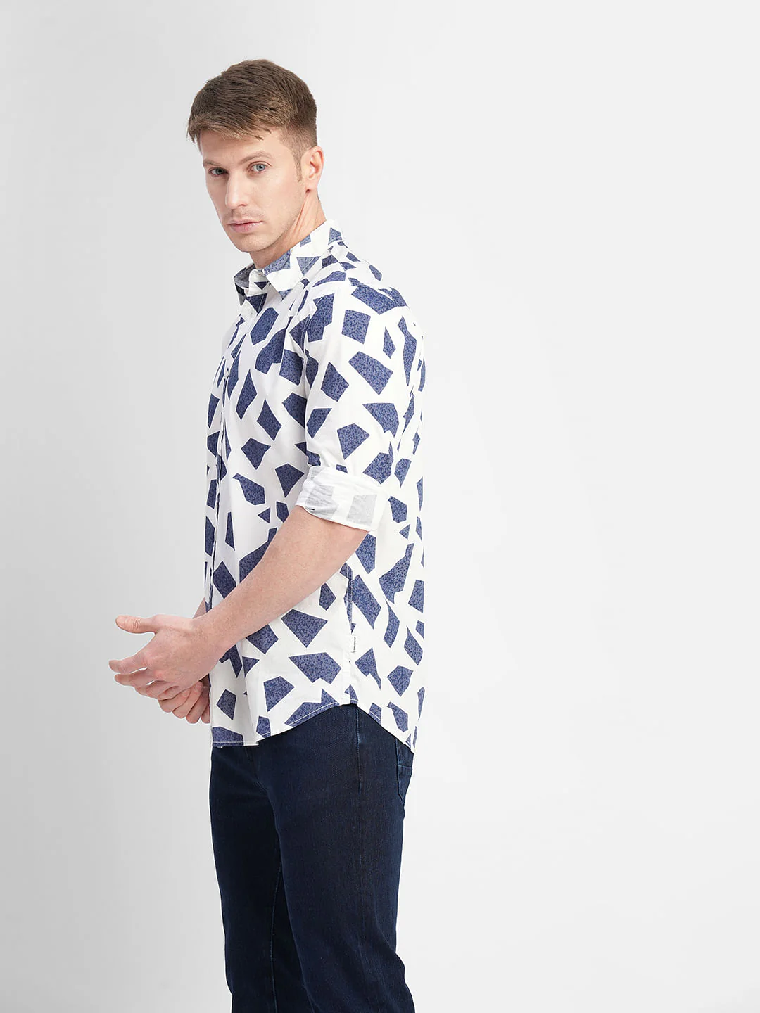 White Abstract Print Full Sleeves Shirt - Image 3