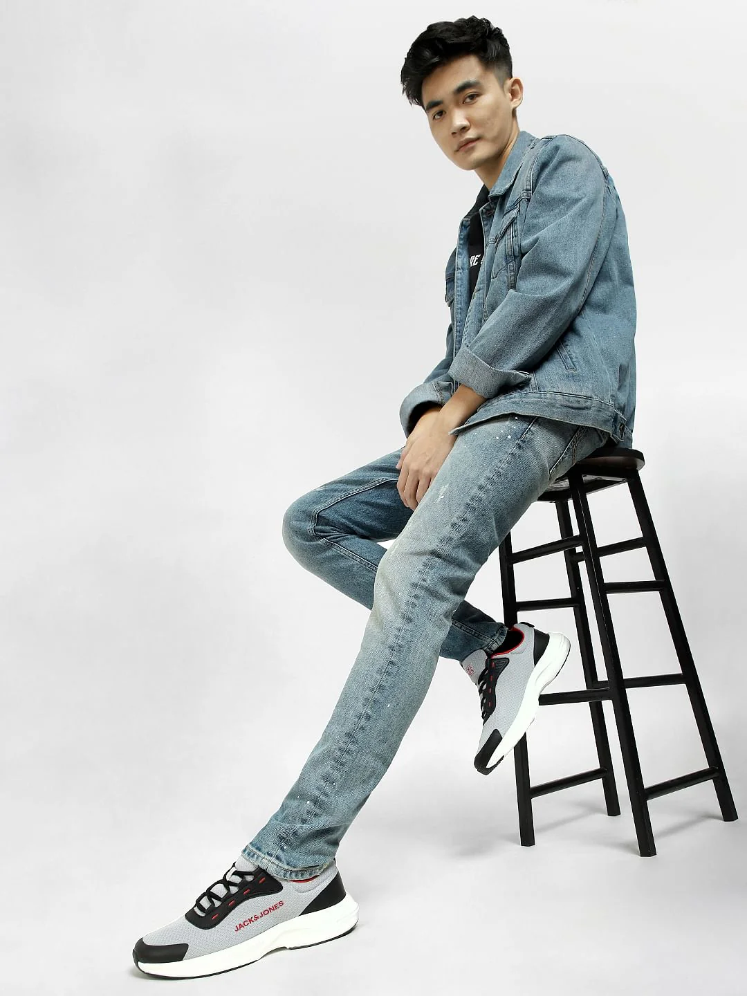 Blue Low Rise Distressed Liam Skinny Jeans