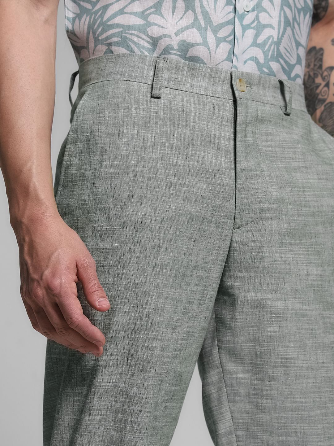 Green Linen Slim Fit Trousers - Image 4