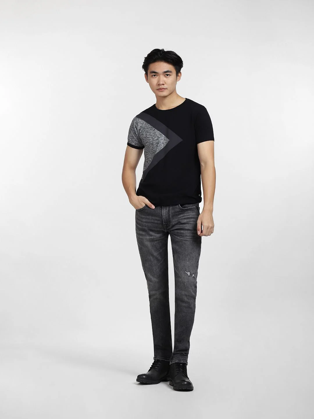 Black Jacquard Knitted Crew Neck T-shirt - Image 6