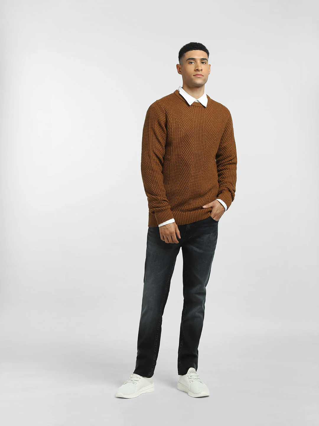 Brown Textured Slim Fit T-shirt - Image 6