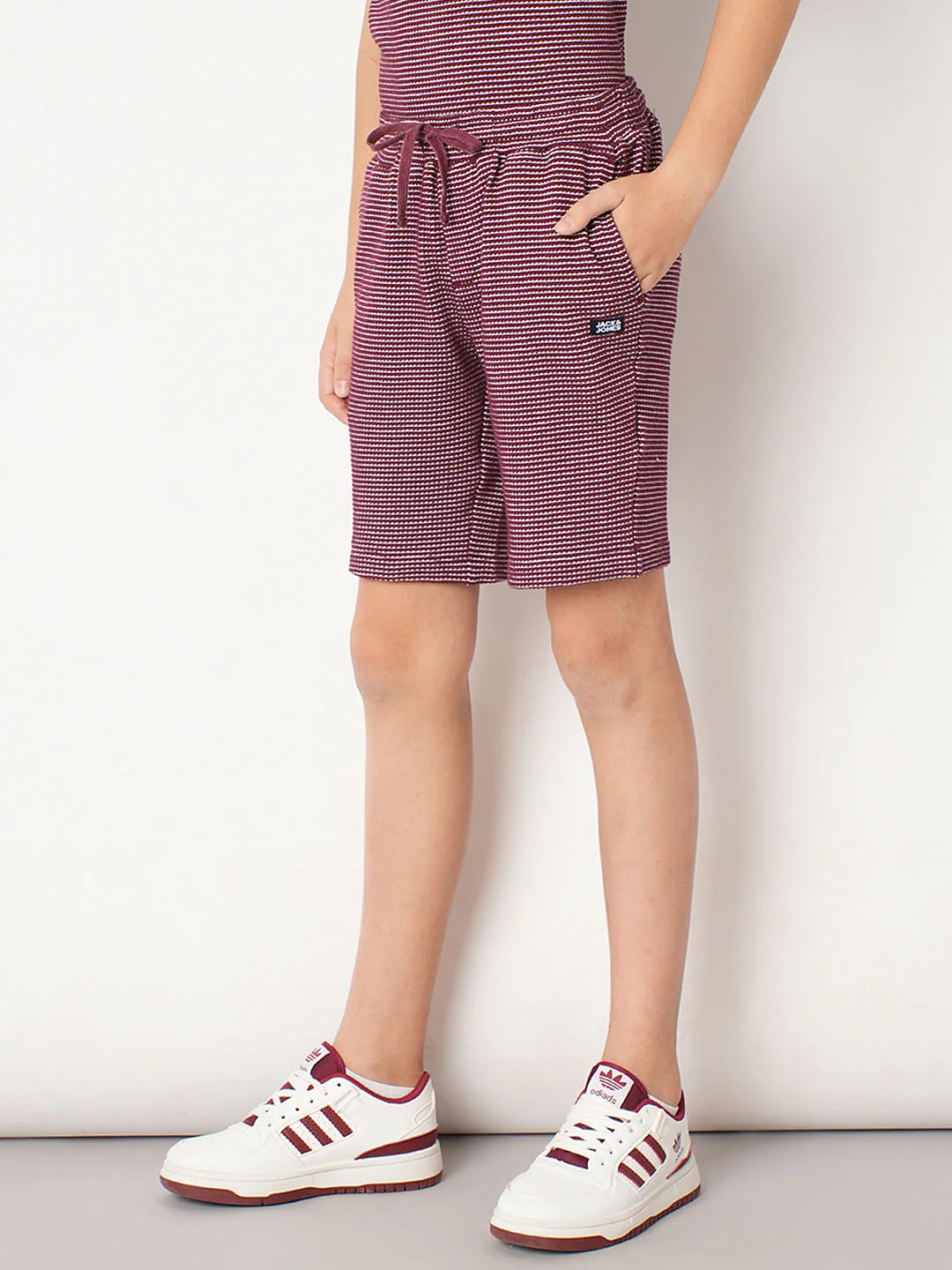 Boys Red Co-ord Set Shorts - Image 3