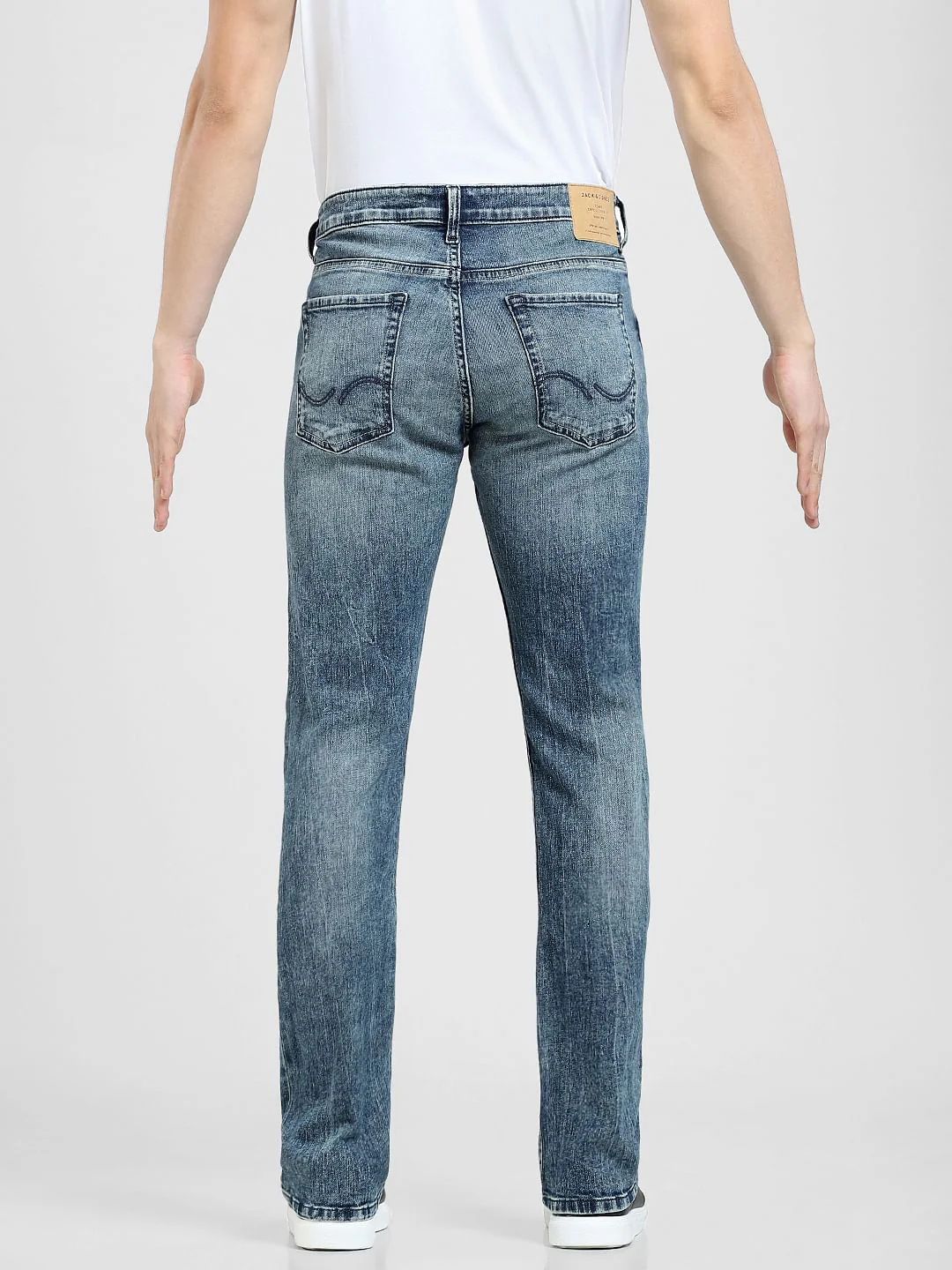 Blue Mid Rise Washed Clark Regular Jeans - Image 7