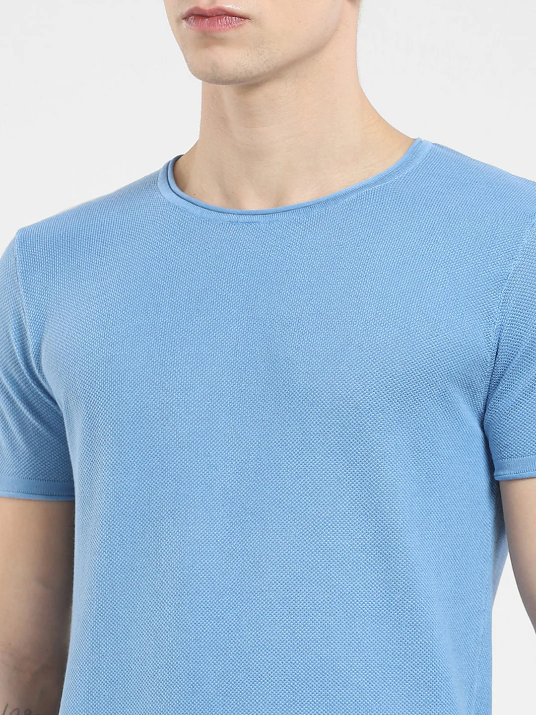 Blue Knit Crew Neck T-shirt - Image 5