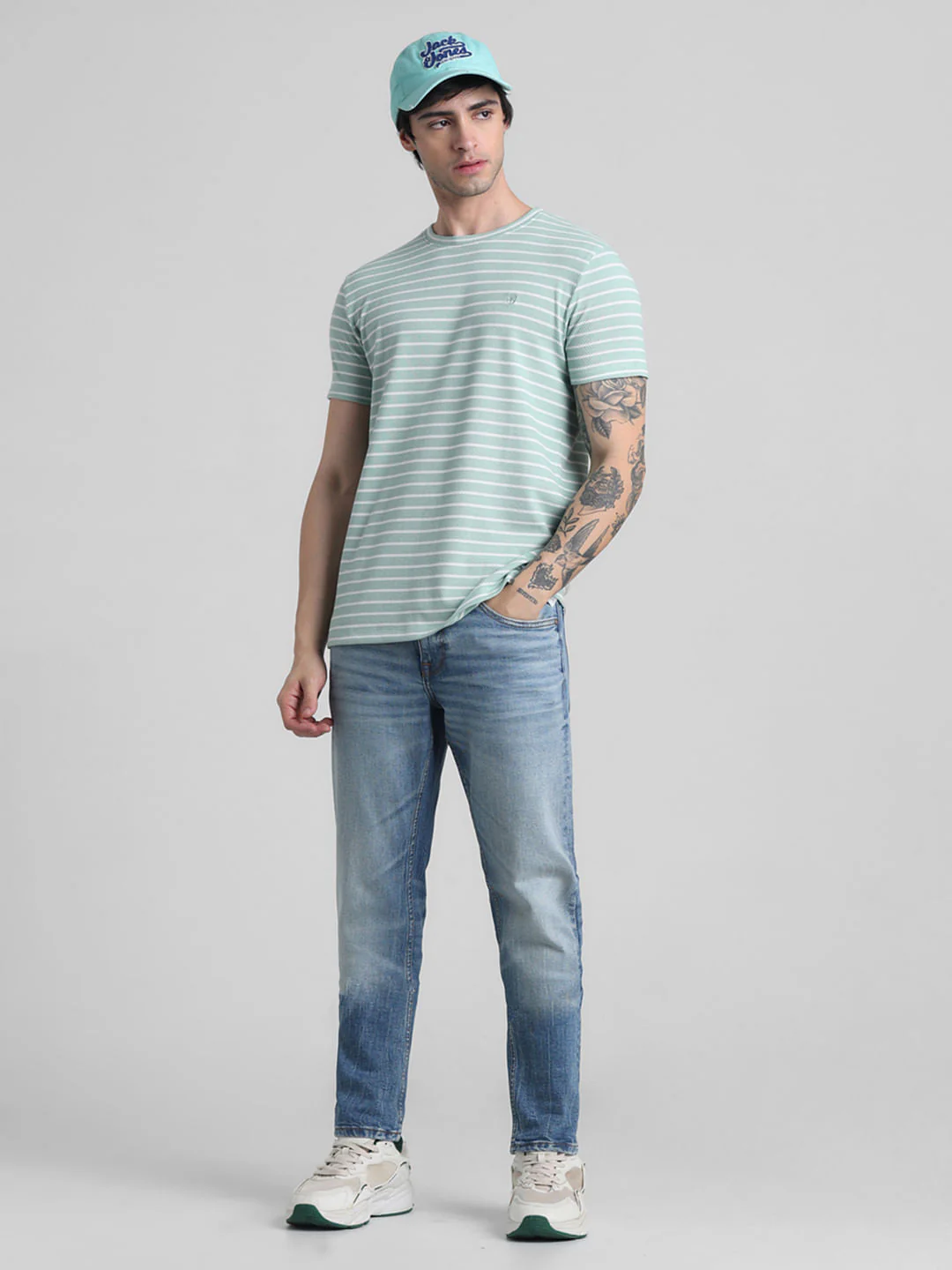 Blue Low Rise Washed Glenn Slim Fit Jeans - Image 6