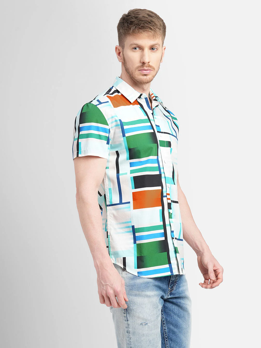 White Abstract Print Short Sleeves Shirt - Image 3