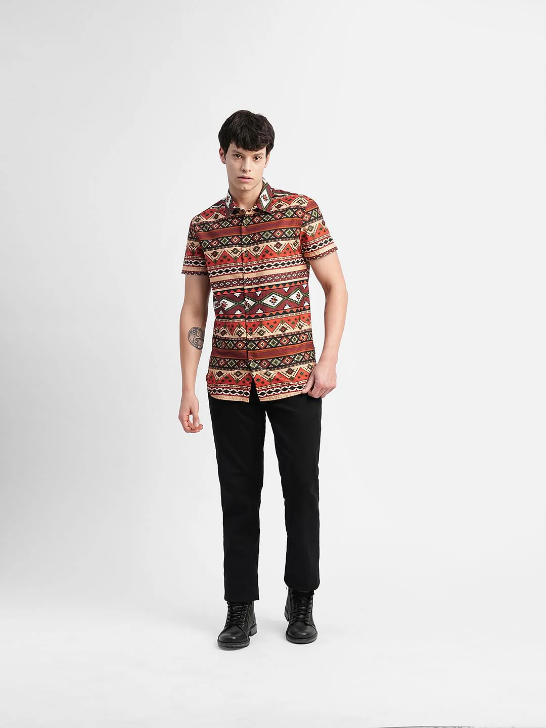 Red Printed Short Sleeves Shirt - Image 6