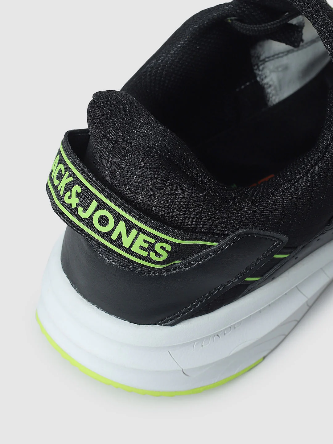 White & Black Colourblocked Lace-Up Sneakers - Image 8