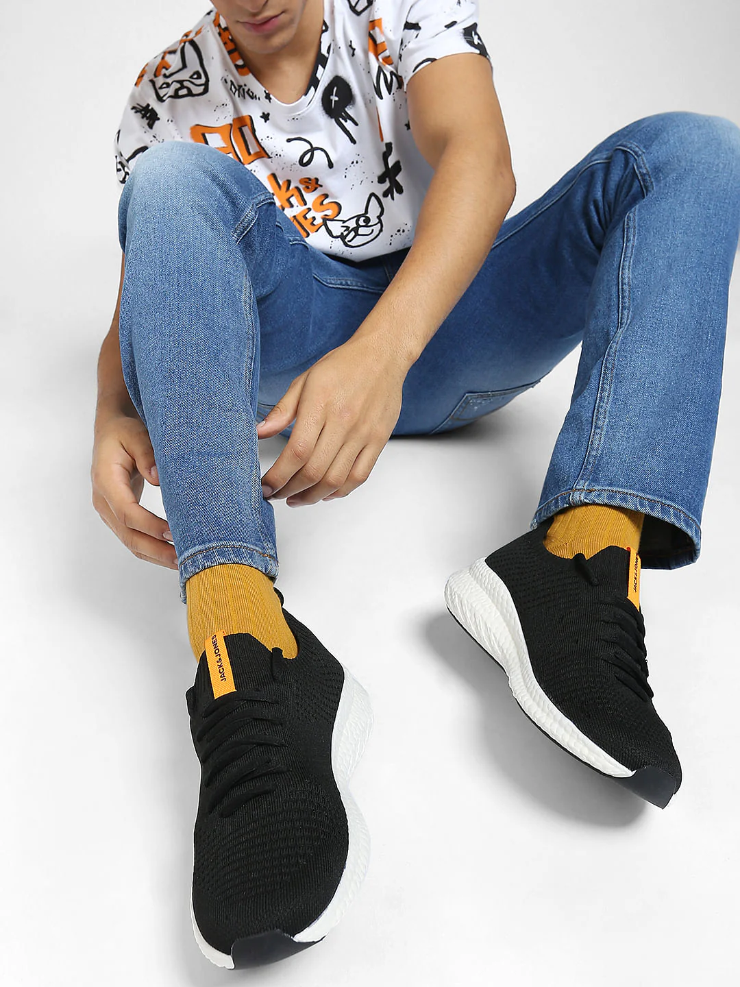 Black Sneakers