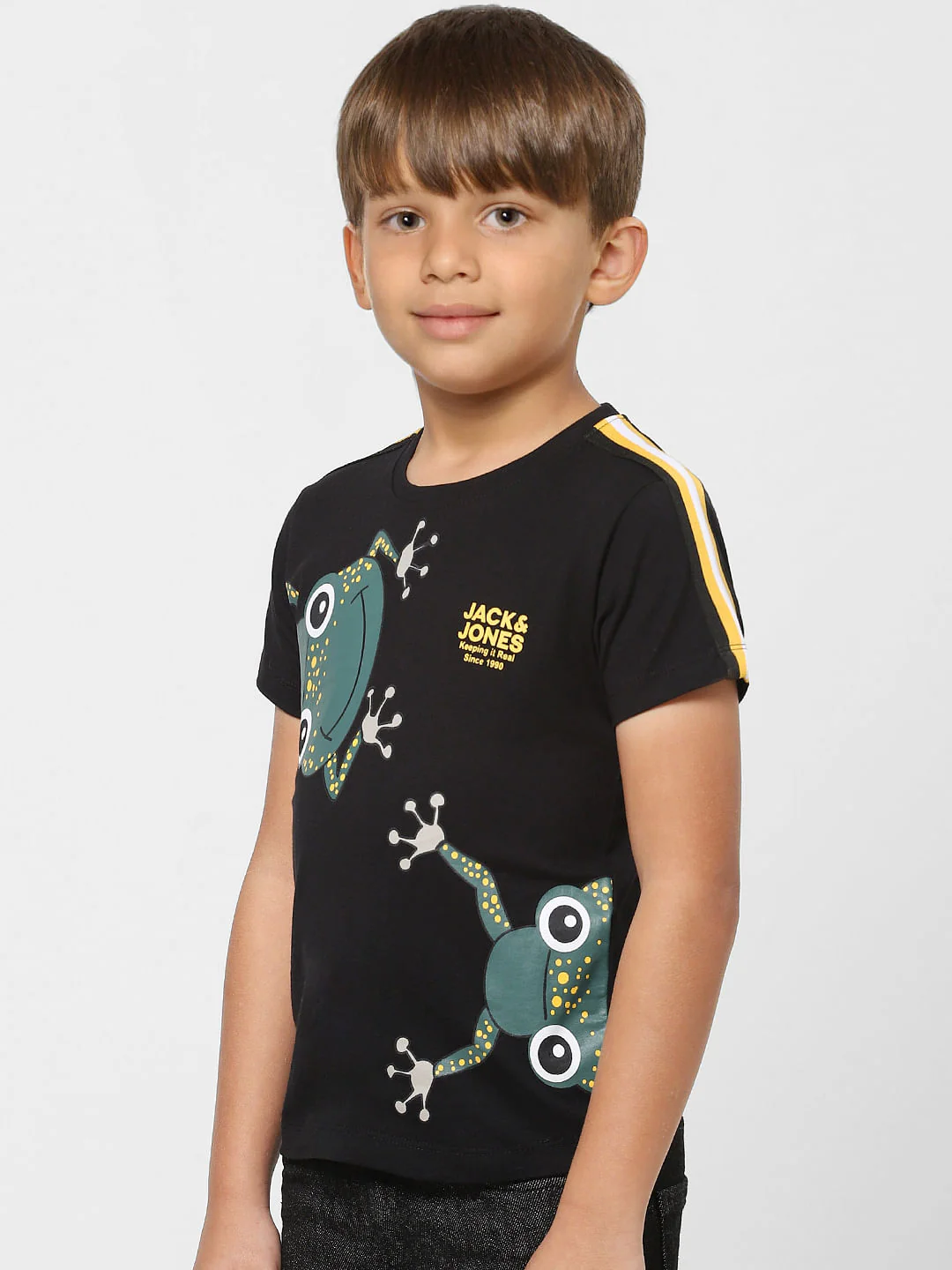 Boys Black Graphic Print Crew Neck T-shirt - Image 3