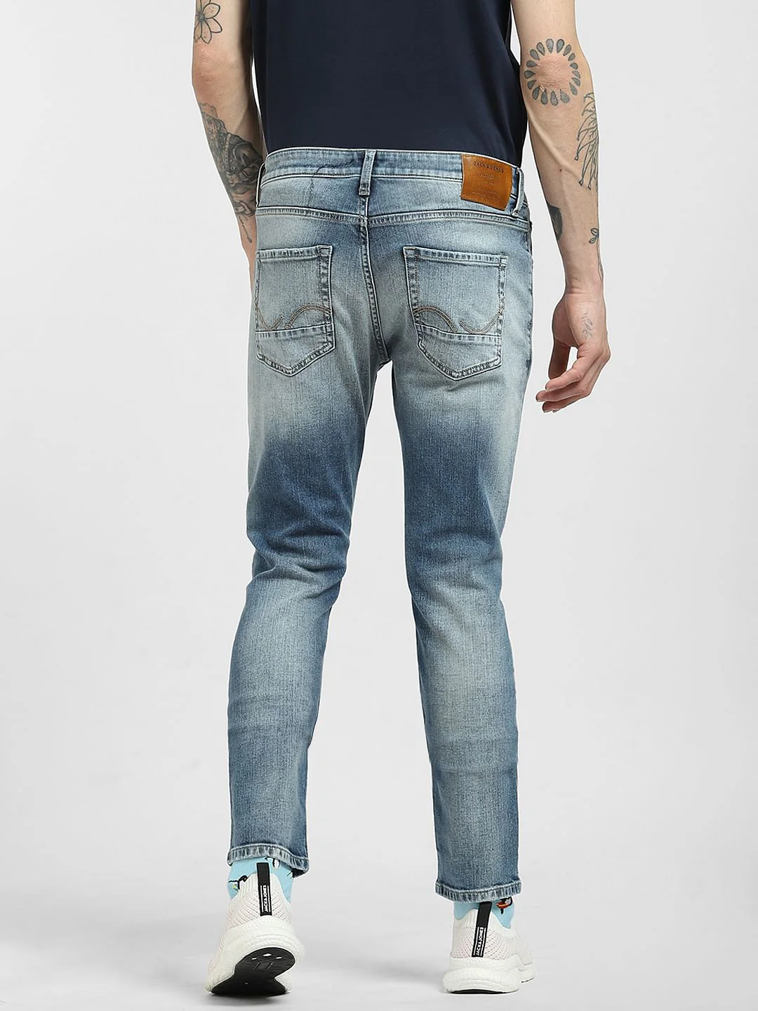 Blue Low Rise Tim Anti Fit Jeans - Image 4