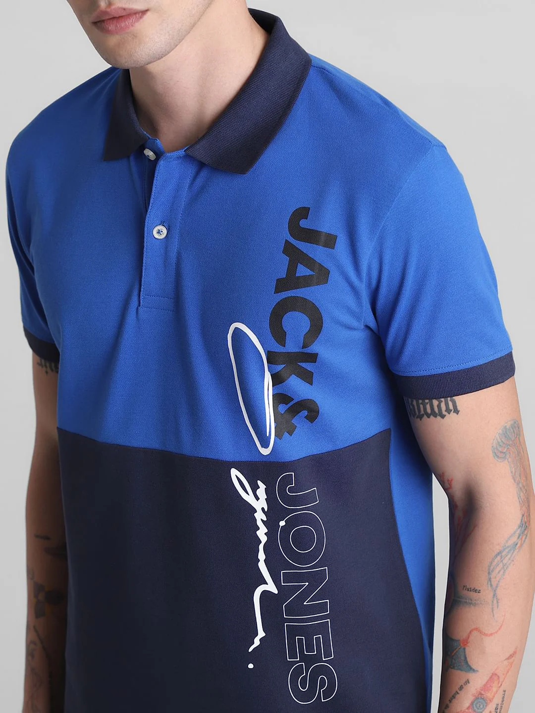Blue Colourblocked Cotton Polo T-shirt - Image 5