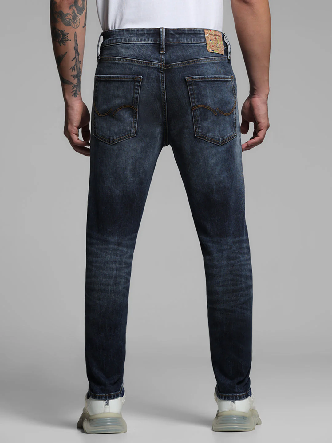 Distressed Low Rise Skinny Fit Jeans - Image 9