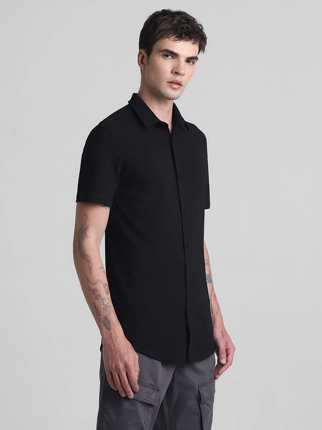 Black Knitted Short Sleeves Shirt - Image 3