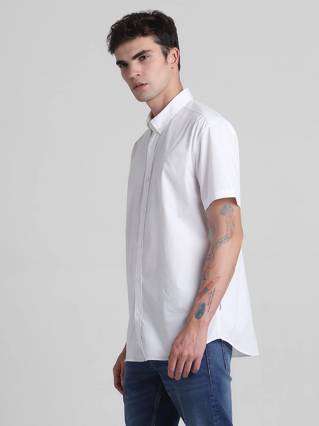 White Cotton Short Sleeves Shirt - Image 3