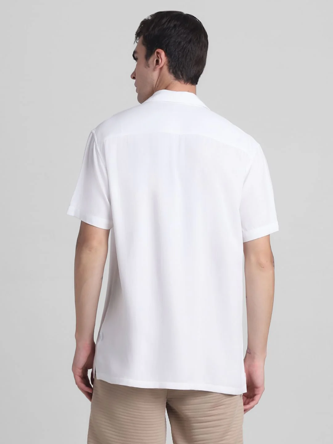 White Short Sleeves Shirt - Image 4