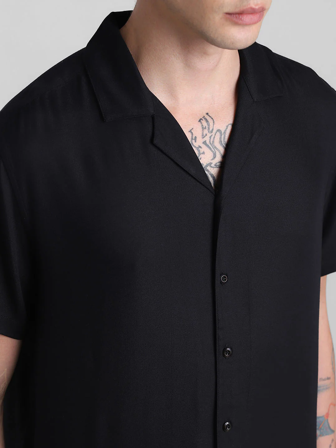 Black Cotton Short Sleeves Shirt - Image 5