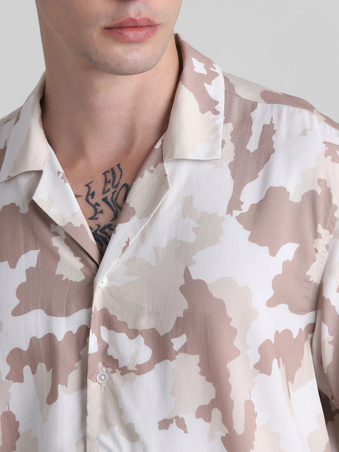 Beige Camo Print Short Sleeves Shirt - Image 5