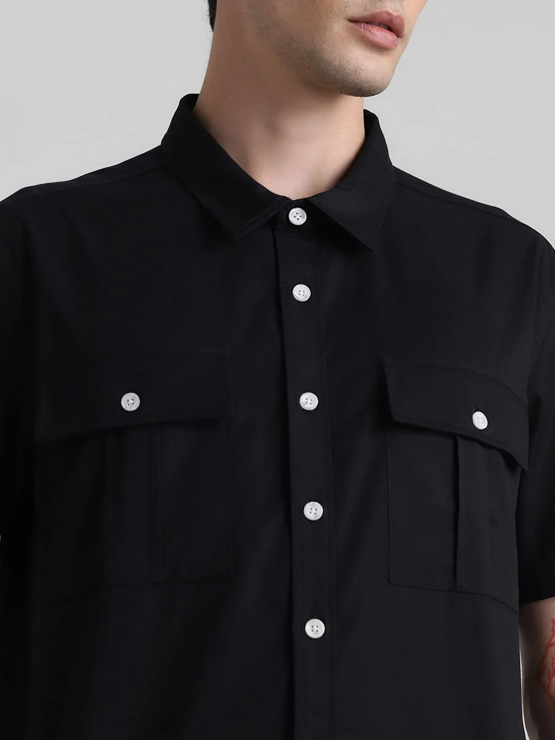 Black Oversized Short Sleeves Shirt - Image 5