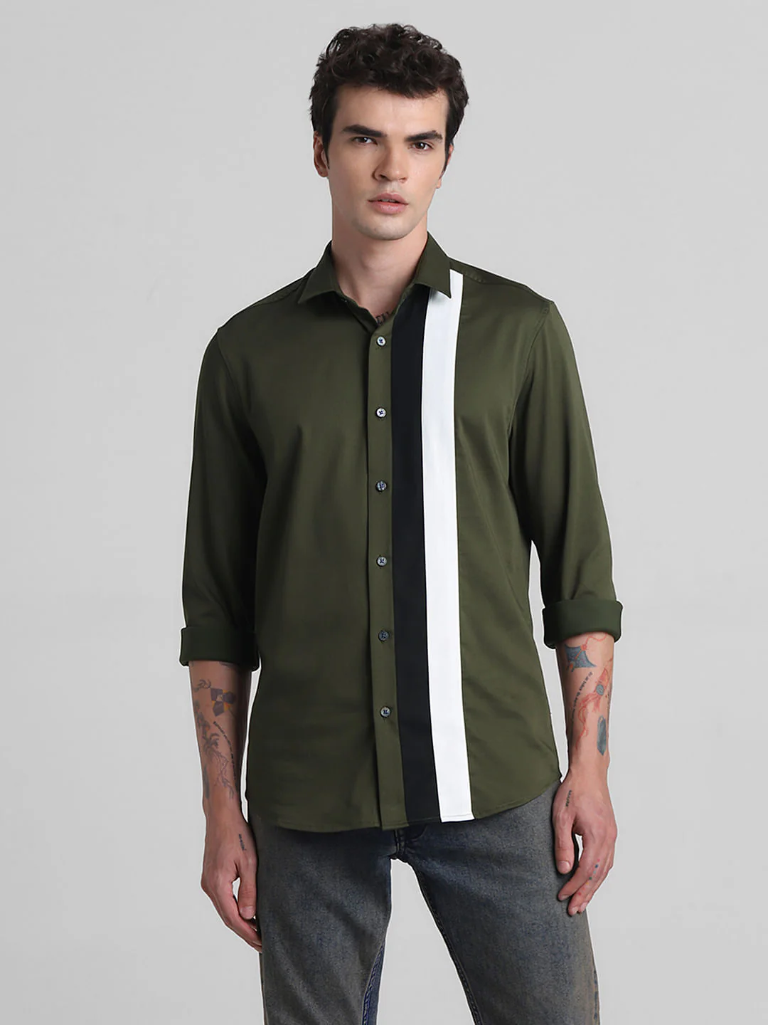 Green Contrast Patch Full Sleeves Shirt - Image 2