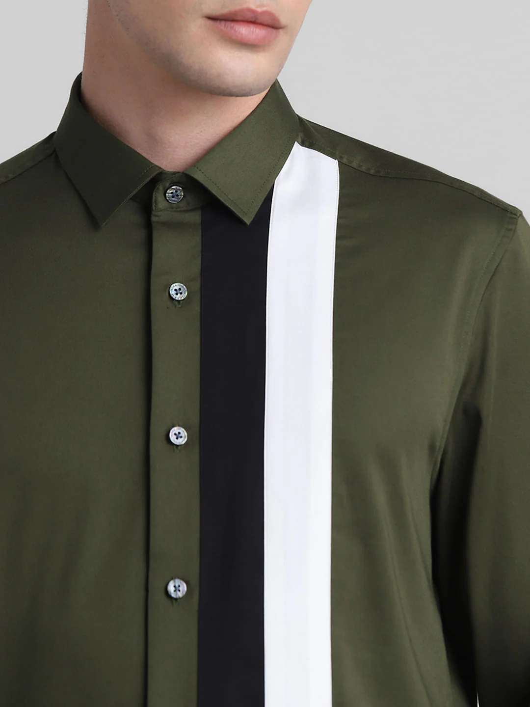 Green Contrast Patch Full Sleeves Shirt - Image 5