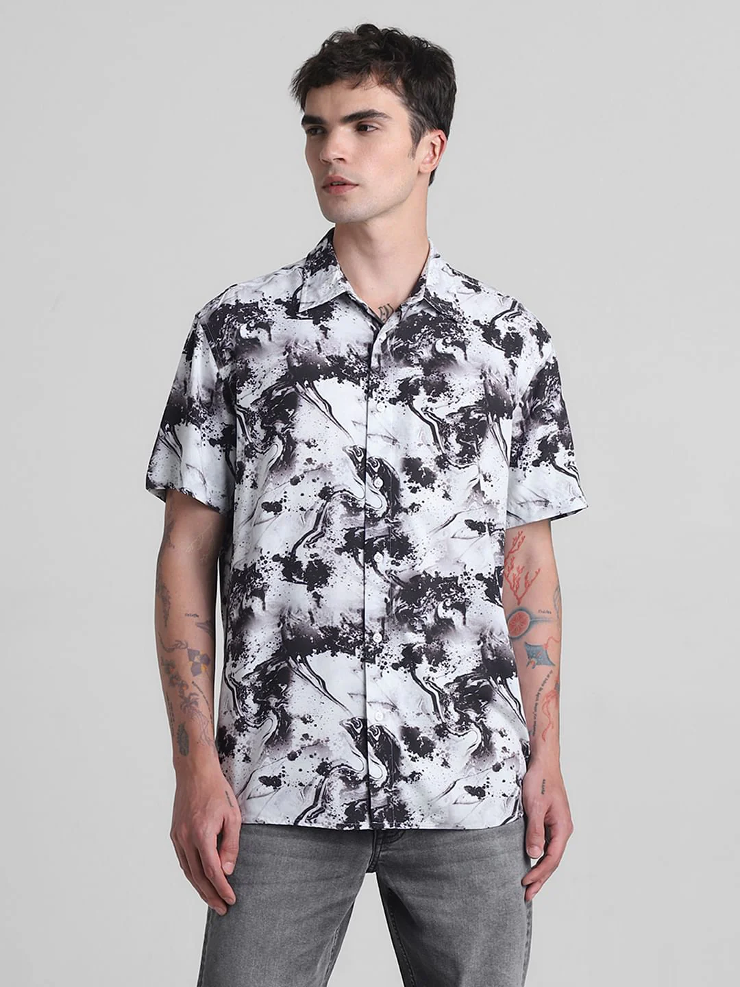 Black Printed Short Sleeves Shirt - Image 2
