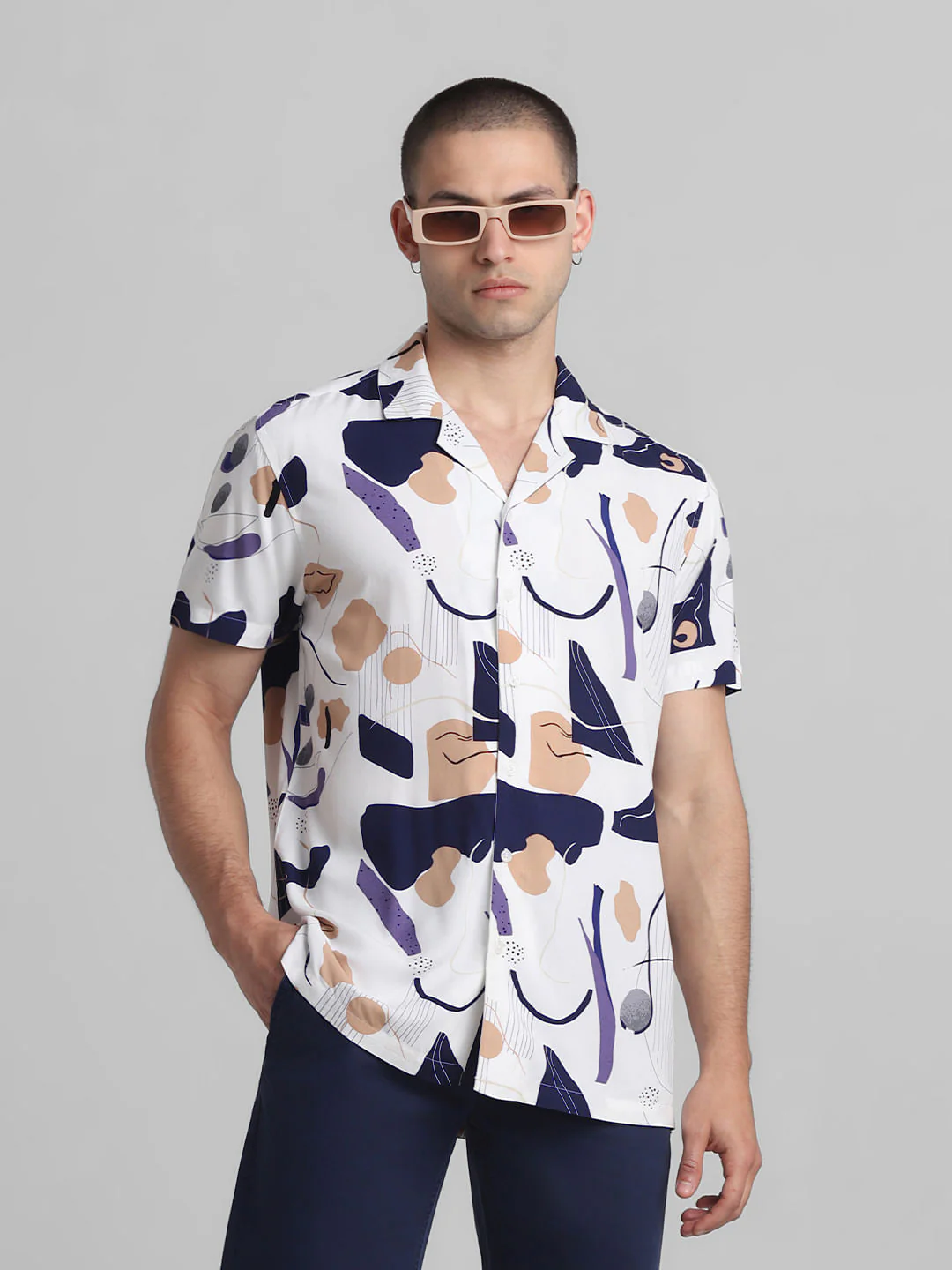 White Abstract Print Short Sleeves Shirt