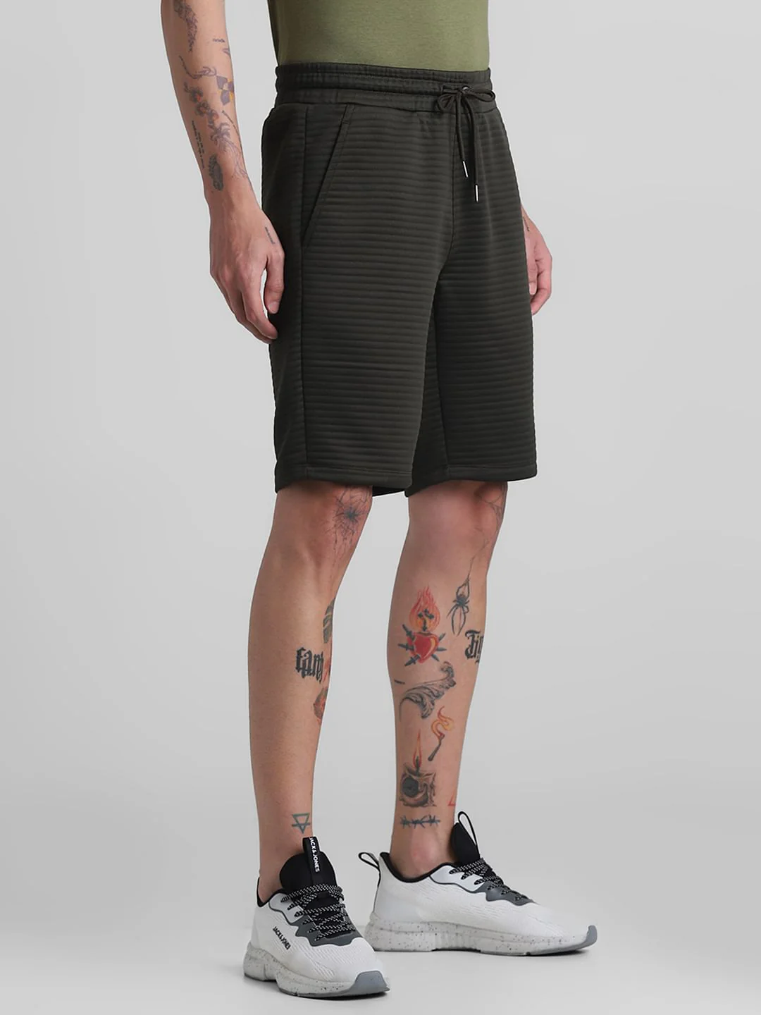 Dark Green Mid Rise Textured Shorts - Image 2