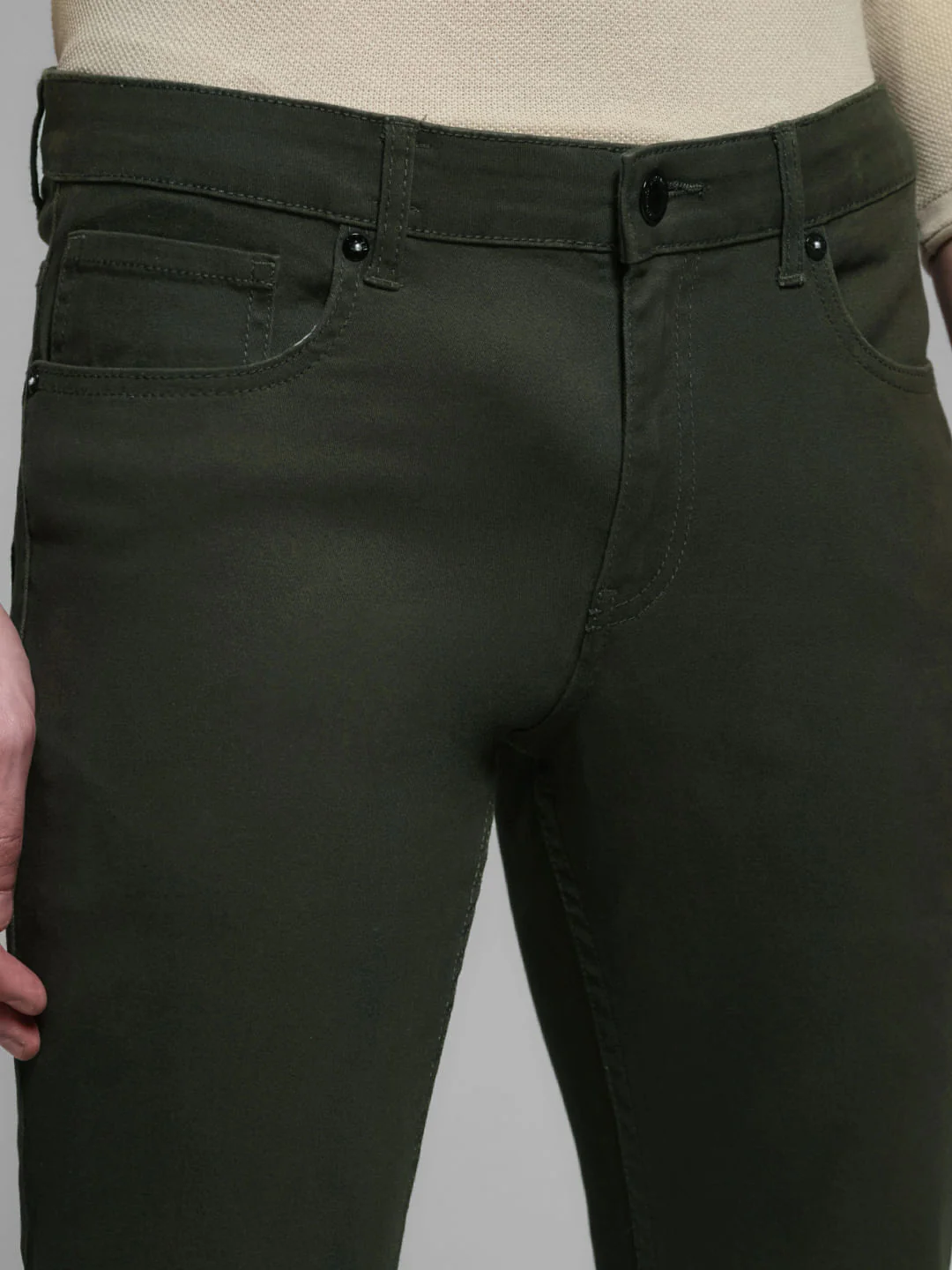 Green Mid Rise Slim Fit Pants - Image 4