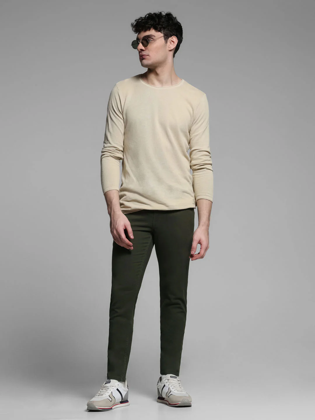 Green Mid Rise Slim Fit Pants - Image 6