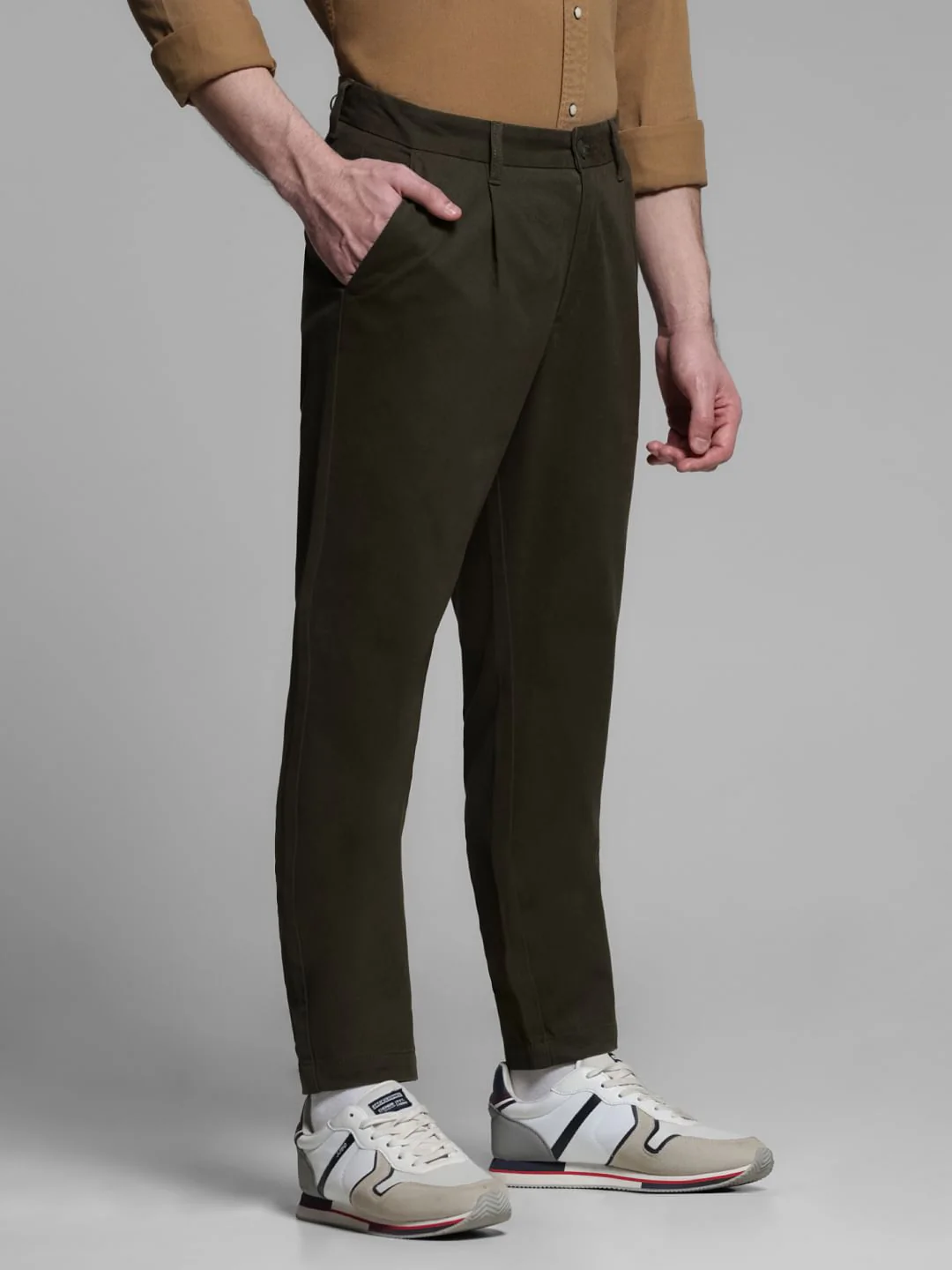 Dark Green Mid Rise Regular Fit Pants - Image 2