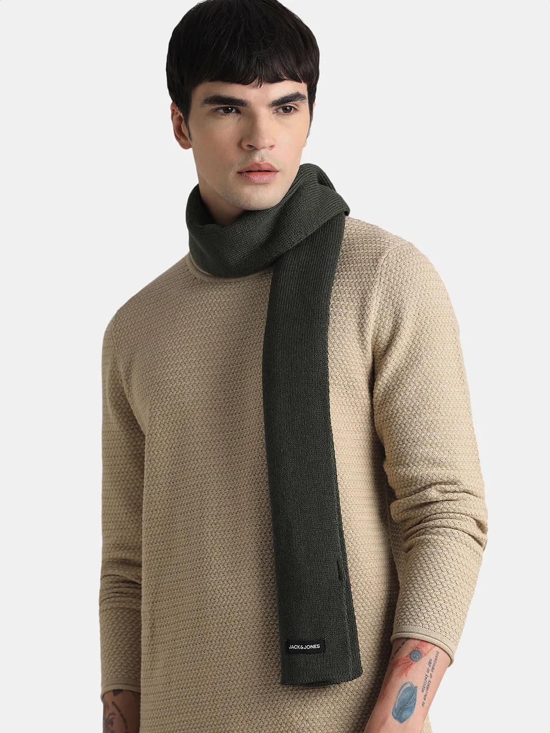 Green Knitted Scarf - Image 4