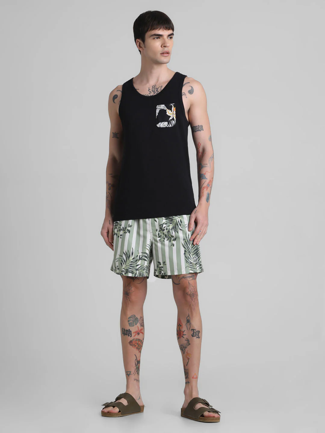 Black Tropical Print Pocket Vest - Image 6
