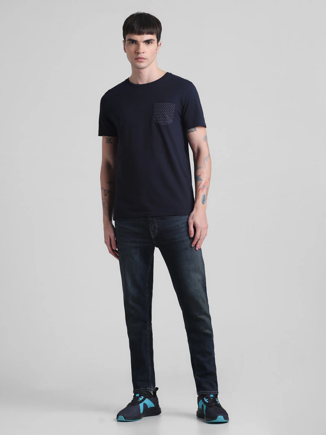 Navy Blue Chest Pocket T-shirt - Image 6