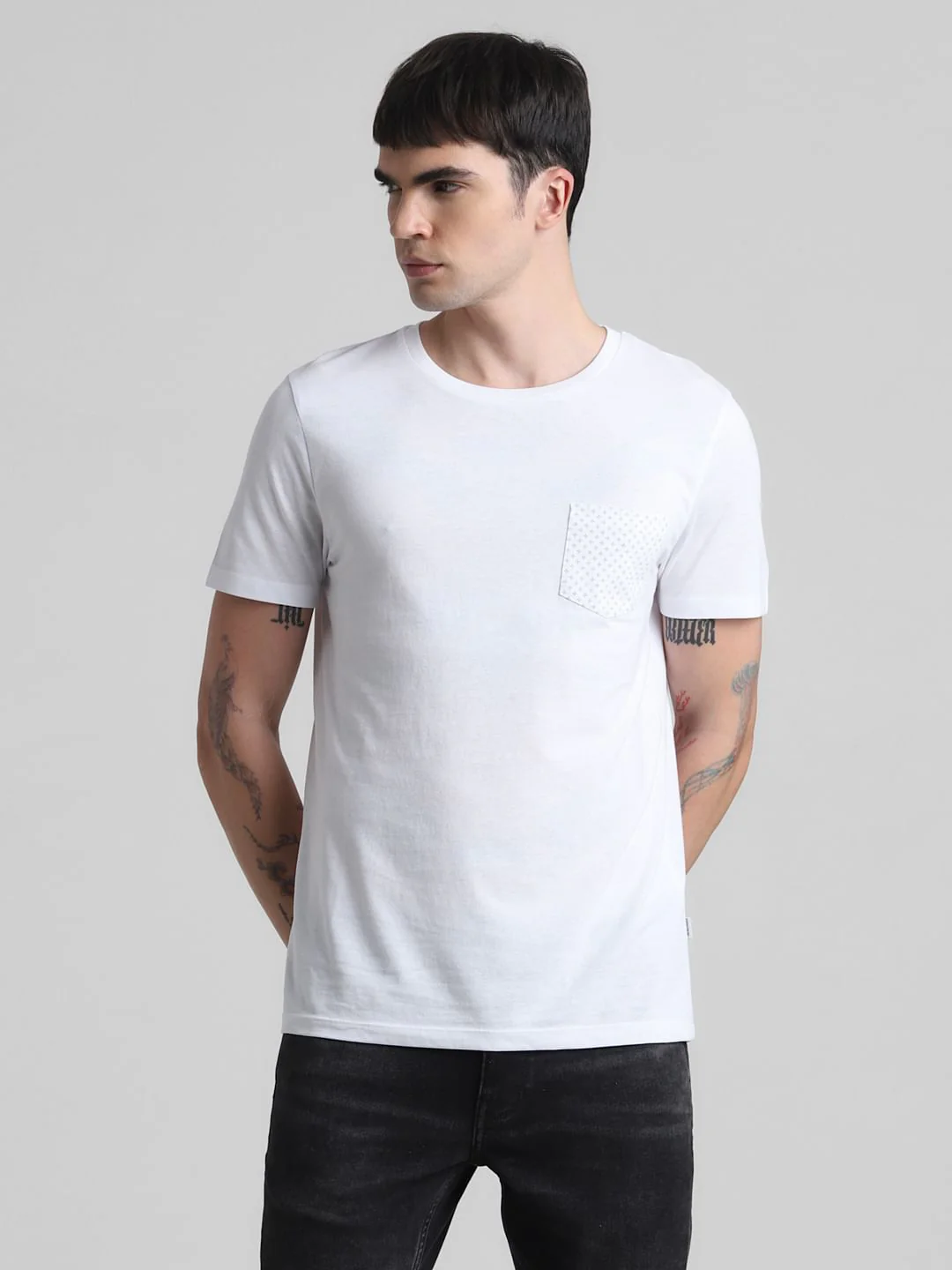 White Chest Pocket T-shirt - Image 2