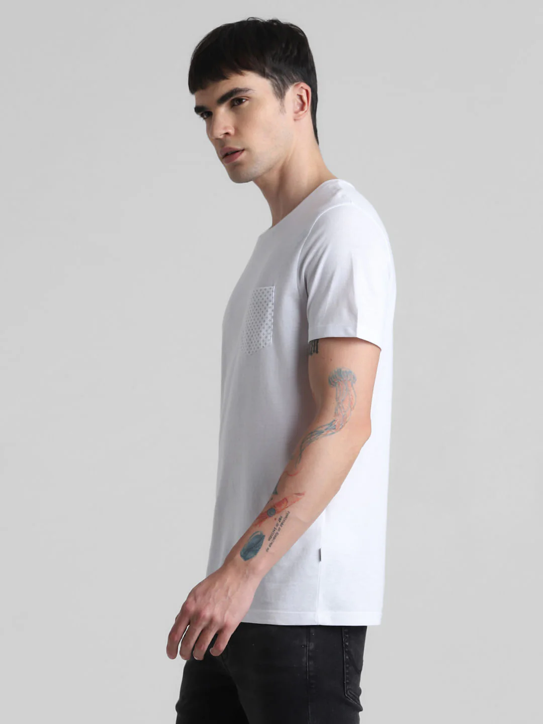 White Chest Pocket T-shirt - Image 3