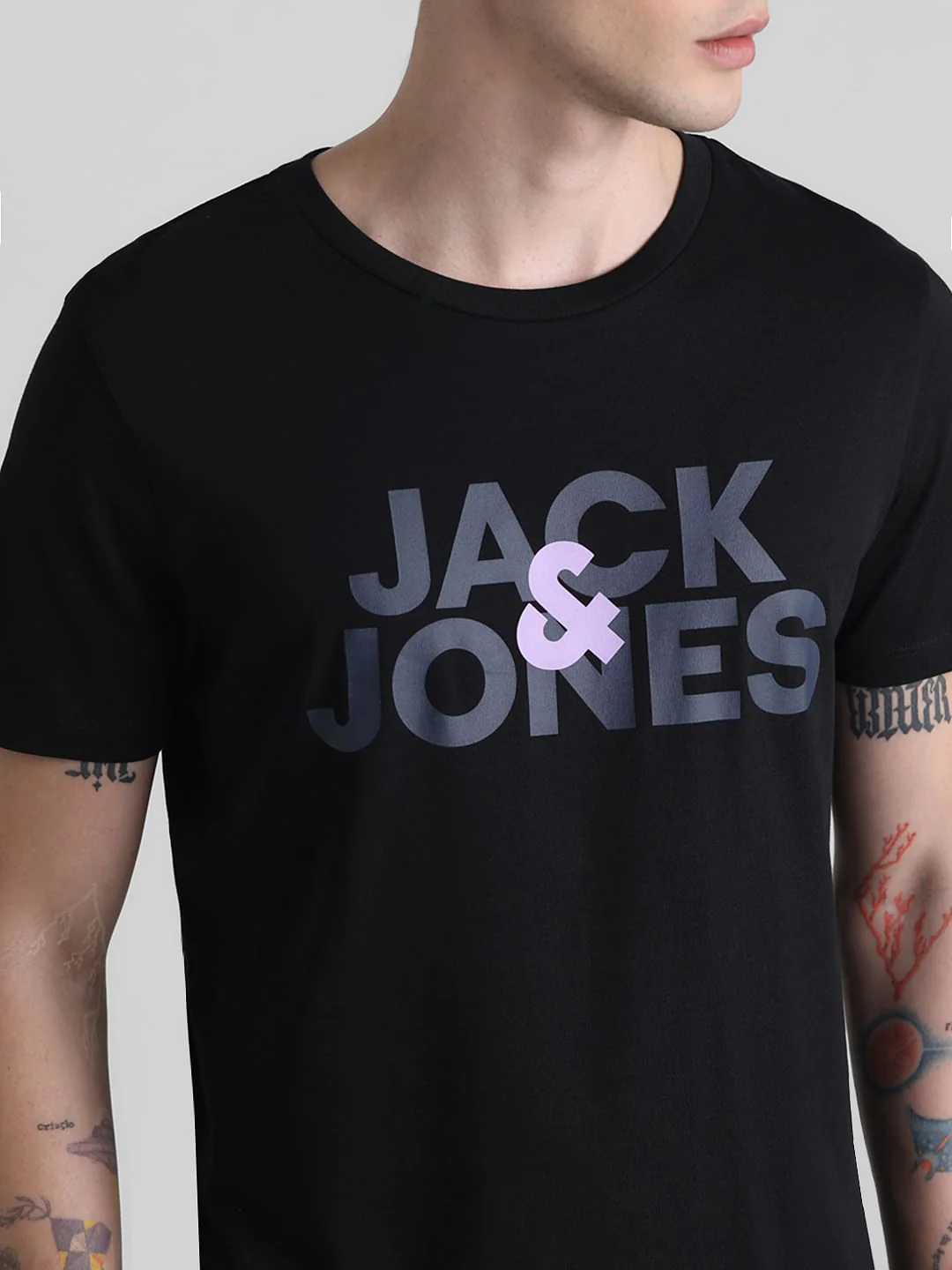 Black Logo Print Crew Neck T-shirt - Image 5