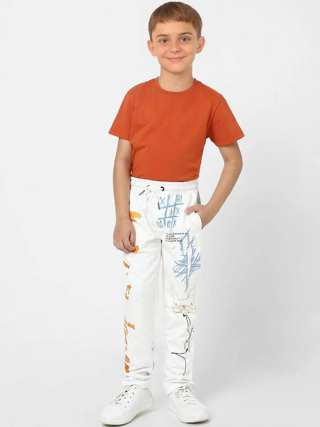 Boys White Graphic Print Sweatpants