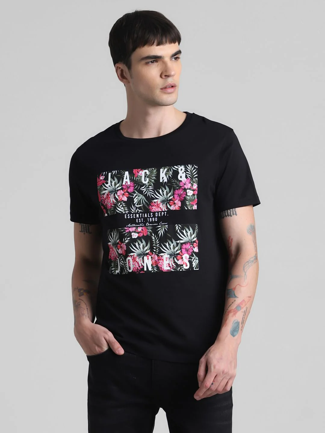 Black Tropical Print Crew Neck T-shirt - Image 2