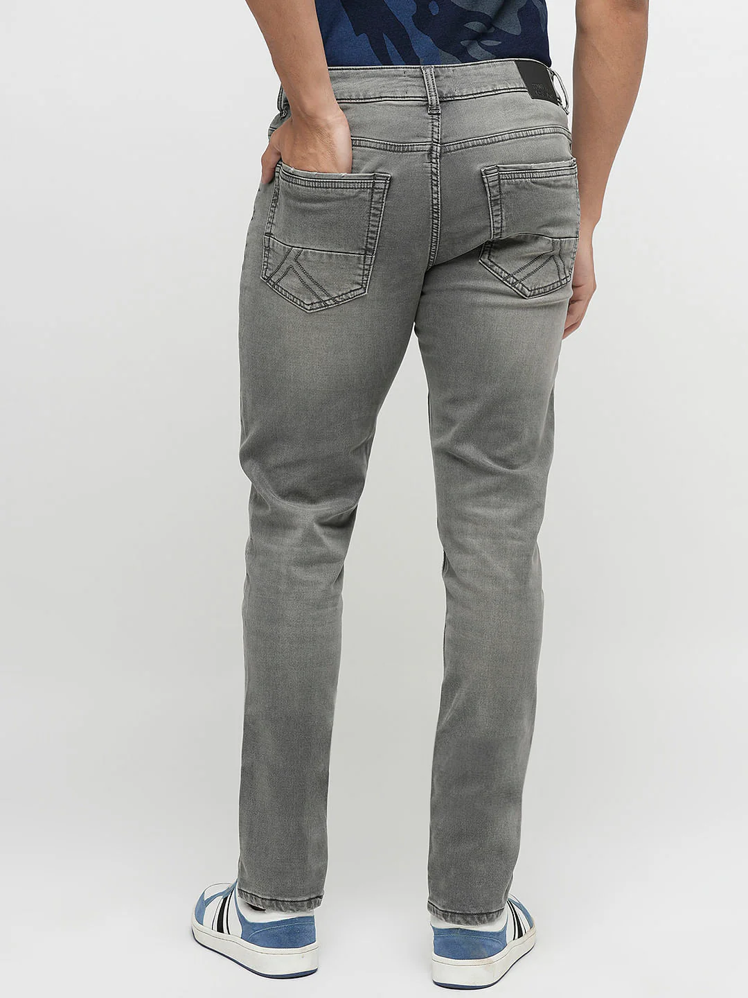 PRODUKT by JACK&JONES Light Grey Mid Rise Slim Jeans - Image 4