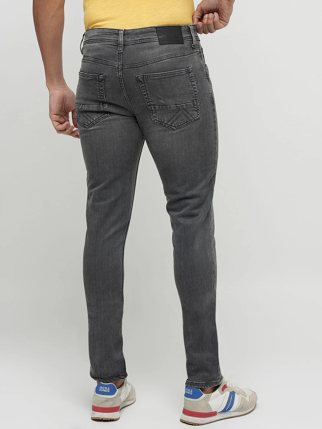 PRODUKT by JACK&JONES Light Grey Mid Rise Slim Jeans - Image 4