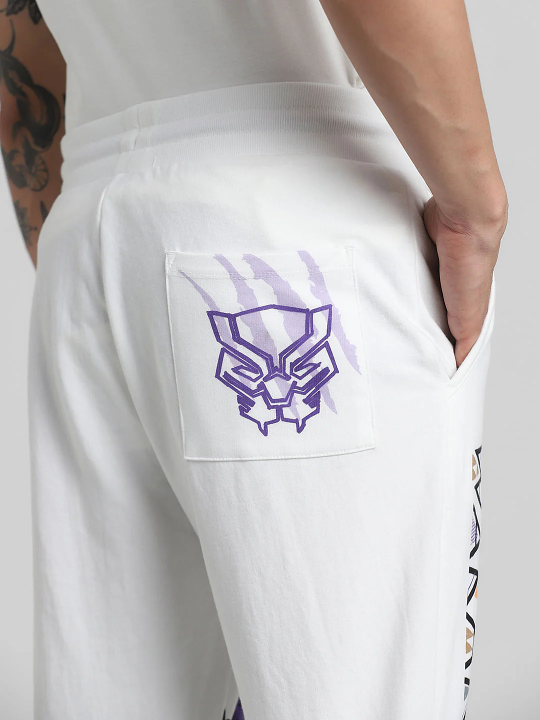 Jack&Jones X Black Panther White Mid Rise Sweatpants - Image 4