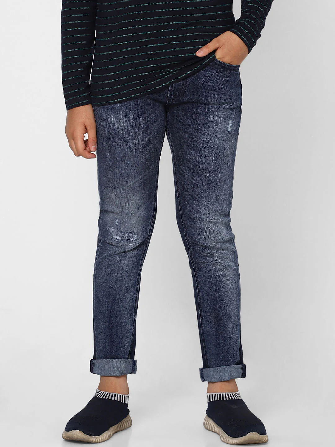 BOYS Blue Mid Rise Clark Straight Fit Ripped Jeans - Image 2