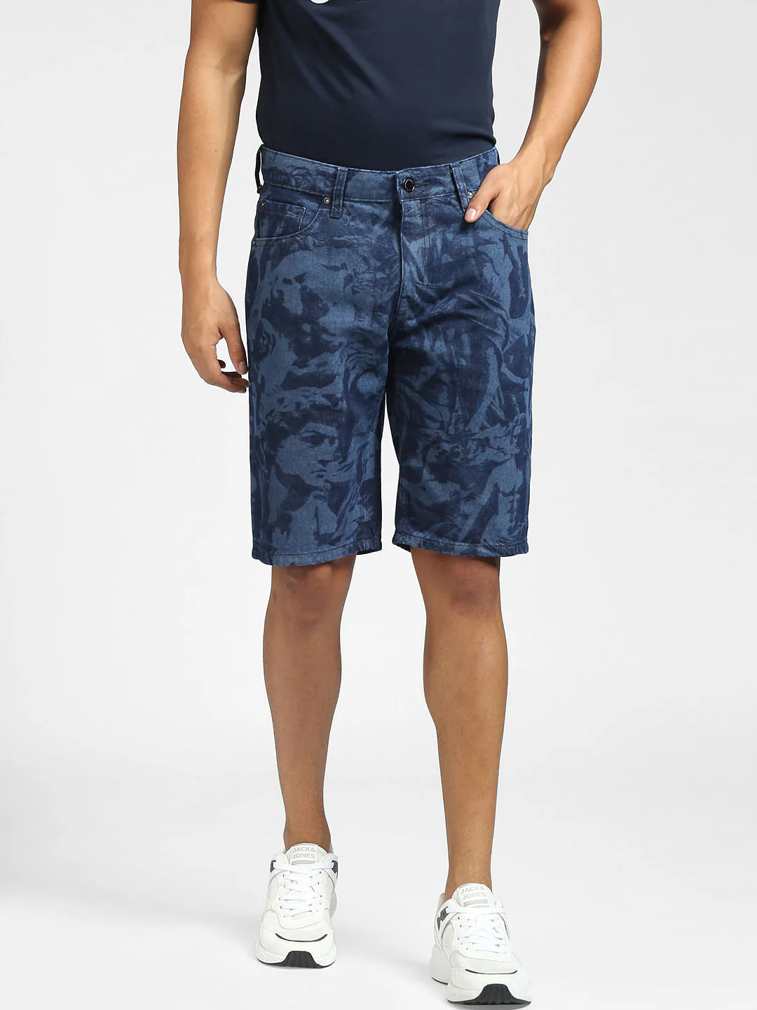 Blue Low Rise Printed Denim Shorts - Image 2