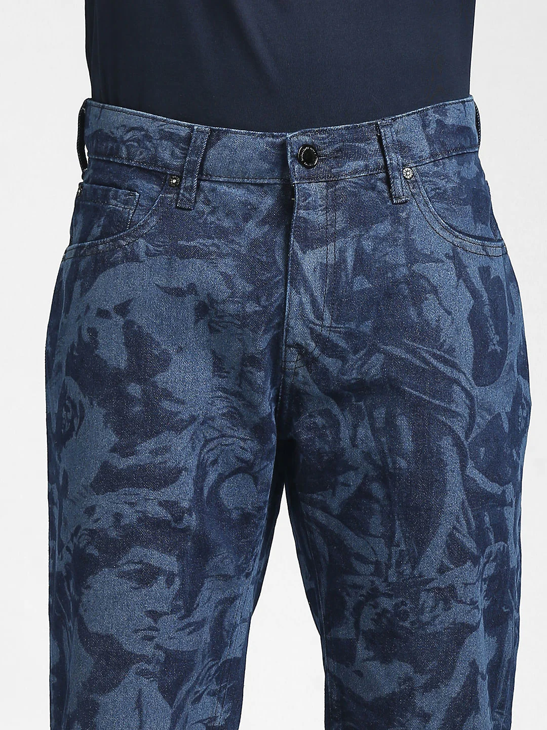 Blue Low Rise Printed Denim Shorts - Image 5